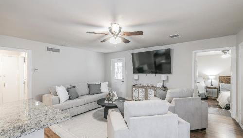 Pet Friendly-Close To Everything-Will Rogers-Tcu-Magnolia-Cultural District-Sleeps 8 - Foto 3