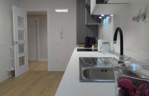 INSULA PLAzA MAYOR HOME - Photo 8