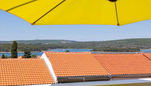 The Rooftop Apartment Punat - Foto 3