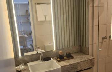 Novíssimo Flat Parque do Cais - Foto 26