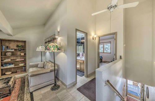 Cozy Cloudcroft Townhome about 1 Mi to Burro Ave! - Photo 15