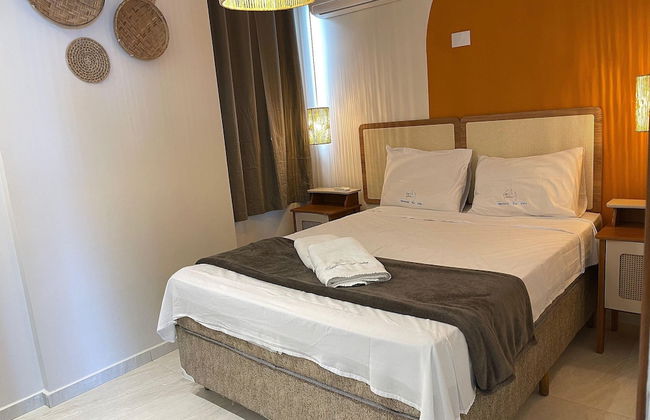 Crystal Residence - Photo 27