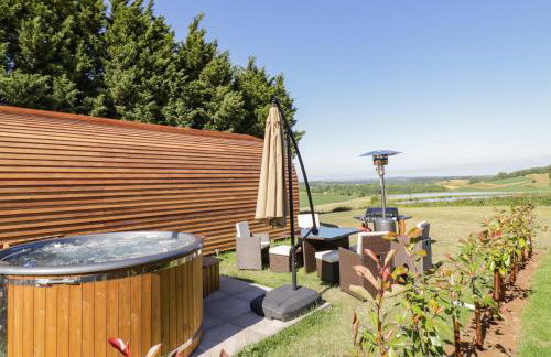 Ailsa Craig - Photo 1