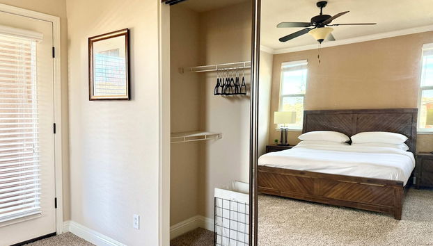 New Cozy 1BR Apt With Gym Sauna Heated Pool Access - Foto 3, Habitación