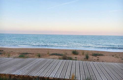 Apartamento al lado del Mar. Recién reformado. - Foto 27