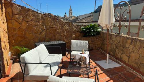 Apartamento Dúplex de Lujo con Terraza Privada y vistas al Castillo - Centro - Foto 2