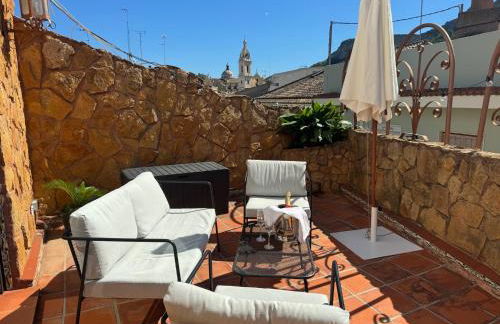 Apartamento Dúplex de Lujo con Terraza Privada y vistas al Castillo - Centro - Foto 2