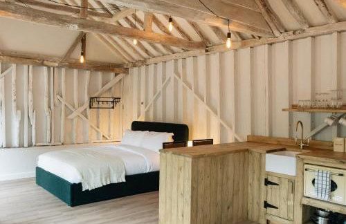 1 Henham Barns - Photo 3