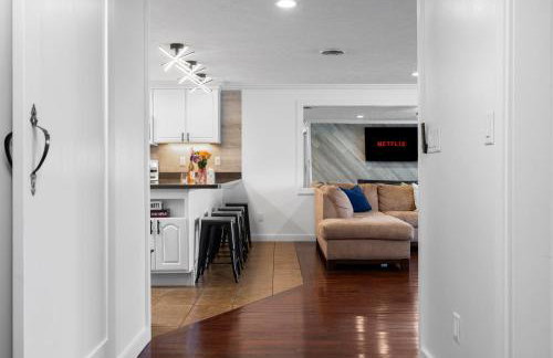 Stunning Newly Renovated Modern Beach House - 7633 - Foto 96