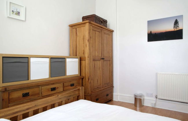 Central and Spacious 2 Bedroom Flat With Garden - Foto 6