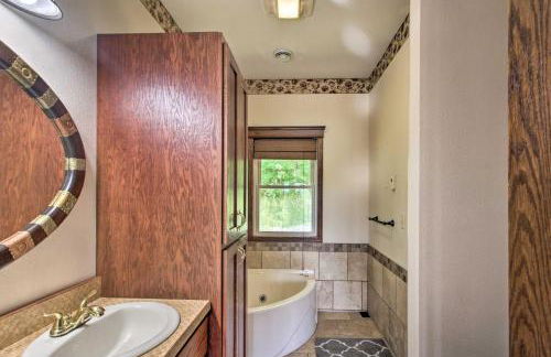 Spacious Frazee Home with Direct Lake Access! - Foto 17