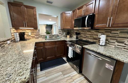 Heated Pool, Sleeps 8, 4bedroom - Foto 13