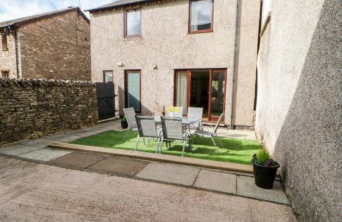 Summerseat - Photo 1