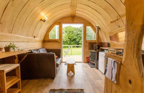 Beautiful 1 bed Glamping pod in Battle - Photo 4