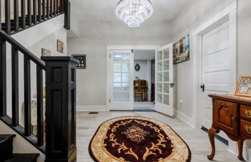 Promise Land Manor Historic home lake access, near parks and venues - Foto 57