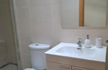 Acogedor loftcon garaje a 10min del aeropuerto e IFEMA - Foto 3