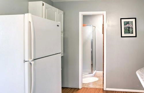 Mayfield Home with Private Dock on Lake Sacandaga! - Foto 11