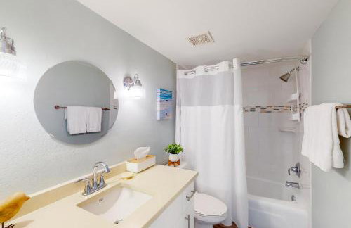 Surrounded by Ocean - Foto 17