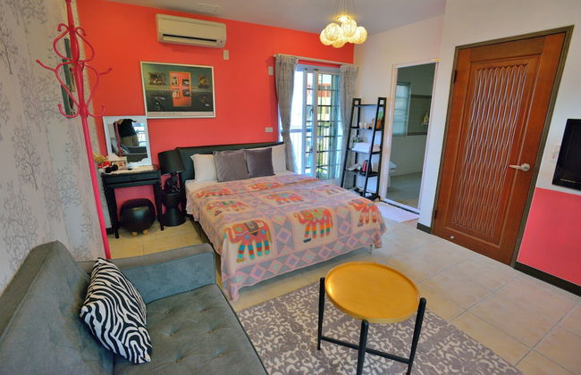 White Cotton Candy B&B - Photo 8