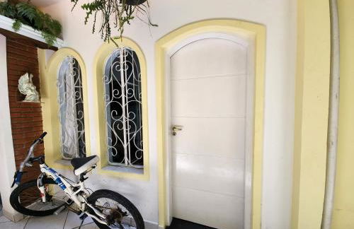 Paz e Conforto a 8km do Aeroporto - Foto 1