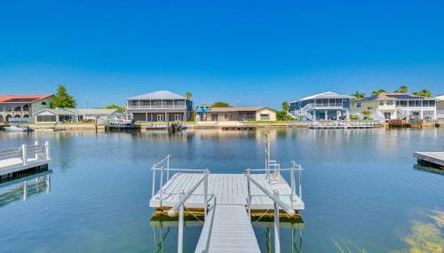 Waterfront Hernando Beach Home with Dock and Hot Tub! - Foto 3