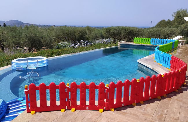 Captivating 5br Pool Villa Close Navarino Golf - Foto 22