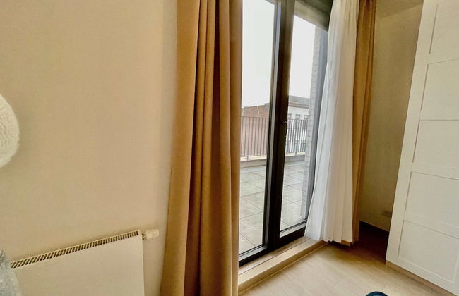 Modern 1BR Near Diamond District by Oneluxstay - Foto 19