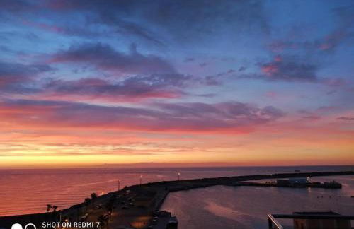 Precioso apartamento 1ª linea playa con piscina - Photo 19