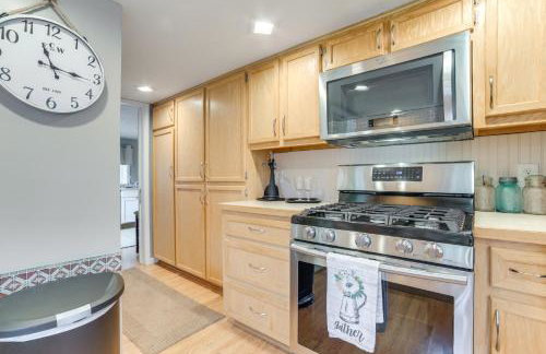 Visit Fife Lake and Traverse Bay! Farmhouse Hideaway - Foto 9