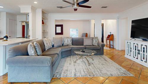 Chinatown Oasis - Photo 5