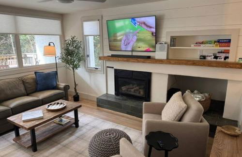 NEW 2025 Sugarbush Bridges Resort Outpost - Foto 3