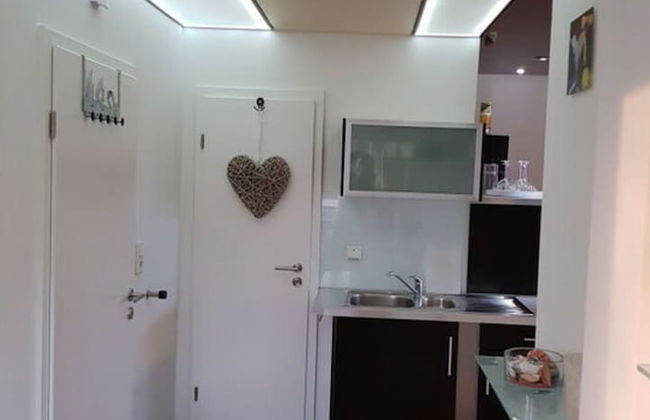 Swallow's Nest in the House by the Pond - Foto 5