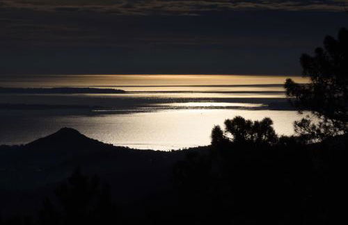 Villa Ormarine, vue exceptionnelle sur la baie de Cannes et le Mercantour - Foto 51