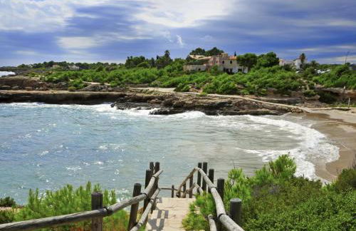 Apartamento exclusivo en Calafat - En frente de Cala Llobeta - Foto 17