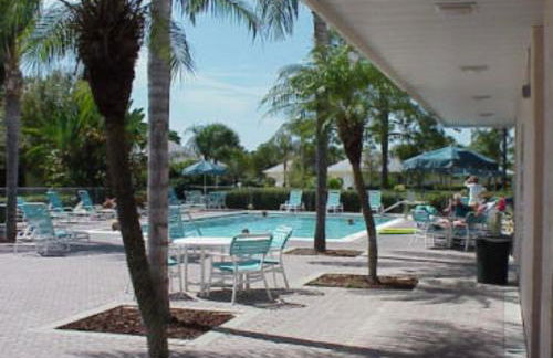 SERENE & ATTRACTIVE 3BR HEATED POOL/SPA HOME - Photo 50