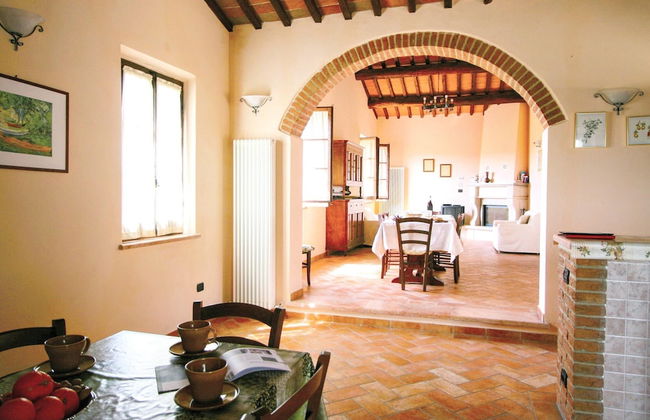 Lovely Farmhouse in Asciano With Swimming Pool - Foto 46