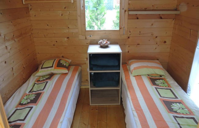 Pretty Bungalow in Wrzosowo With Garden - Photo 2