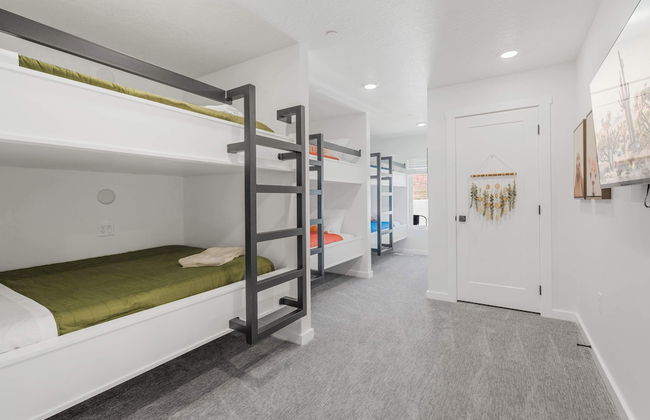 Vintage Desert 5 BDR w/ Resort Amenities - Foto 8