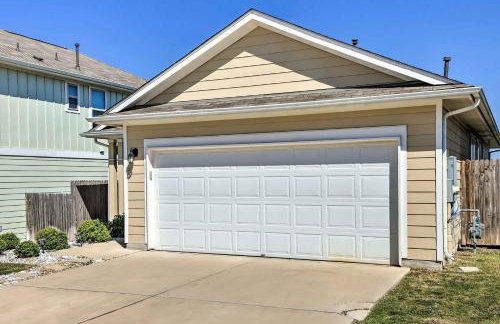 Family Home with Fenced Yard in Austin Suburbs! - Foto 26