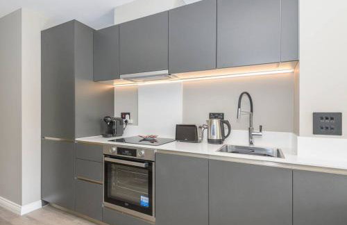 City Centre Deluxe with amazing Garden Terrace - Pass the Keys - Foto 8