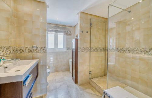 1107 Marbella Beach Front House - Photo 7