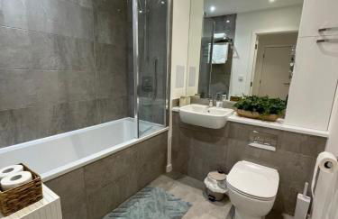 Stunning 2Bedroom Ensuite Apartment Near Excel & 02 Area - Foto 6