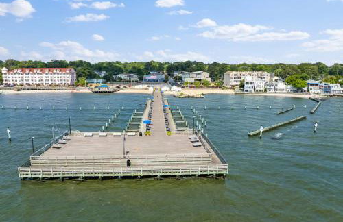 Bayfront Boardwalk Condo w Sunrise Views - Foto 50