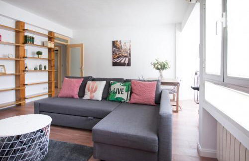 Bright and Wide apartment - Avenida de America - Foto 1