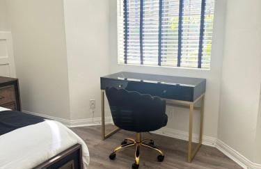 Woodsy Chic Family-Friendly Spacious Getaway - Foto 4