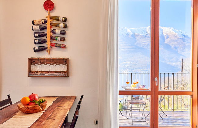 2 bedroom Apartment in Bellano with garden - Photo 4