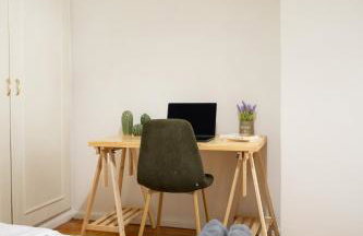 Central 3BR Apartment with Balcony - Foto 8