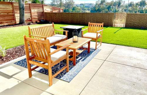 Modern Home with View and Large Private backyard - Foto 23