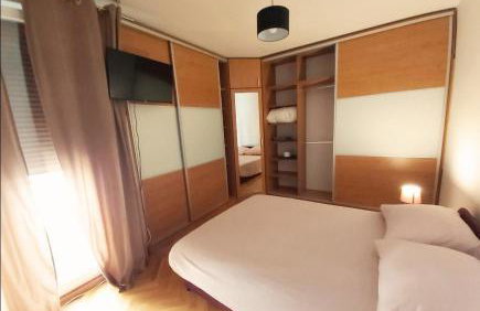 Beautiful Apartment, Beach by foot - Photo 33