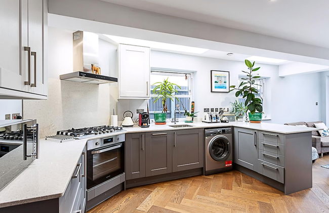 Modern and Spacious Colliers Wood Home - Foto 32